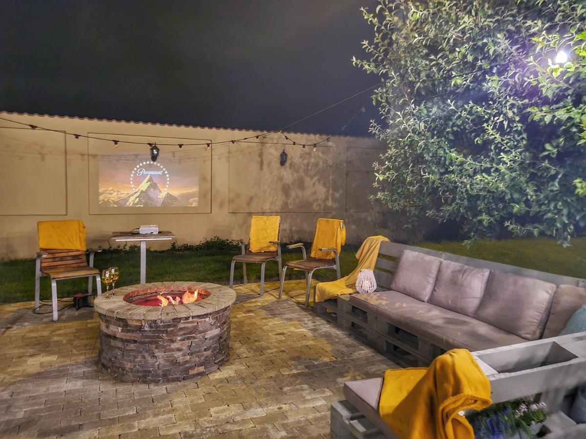 Orchard Villa 브라쇼브 외부 사진