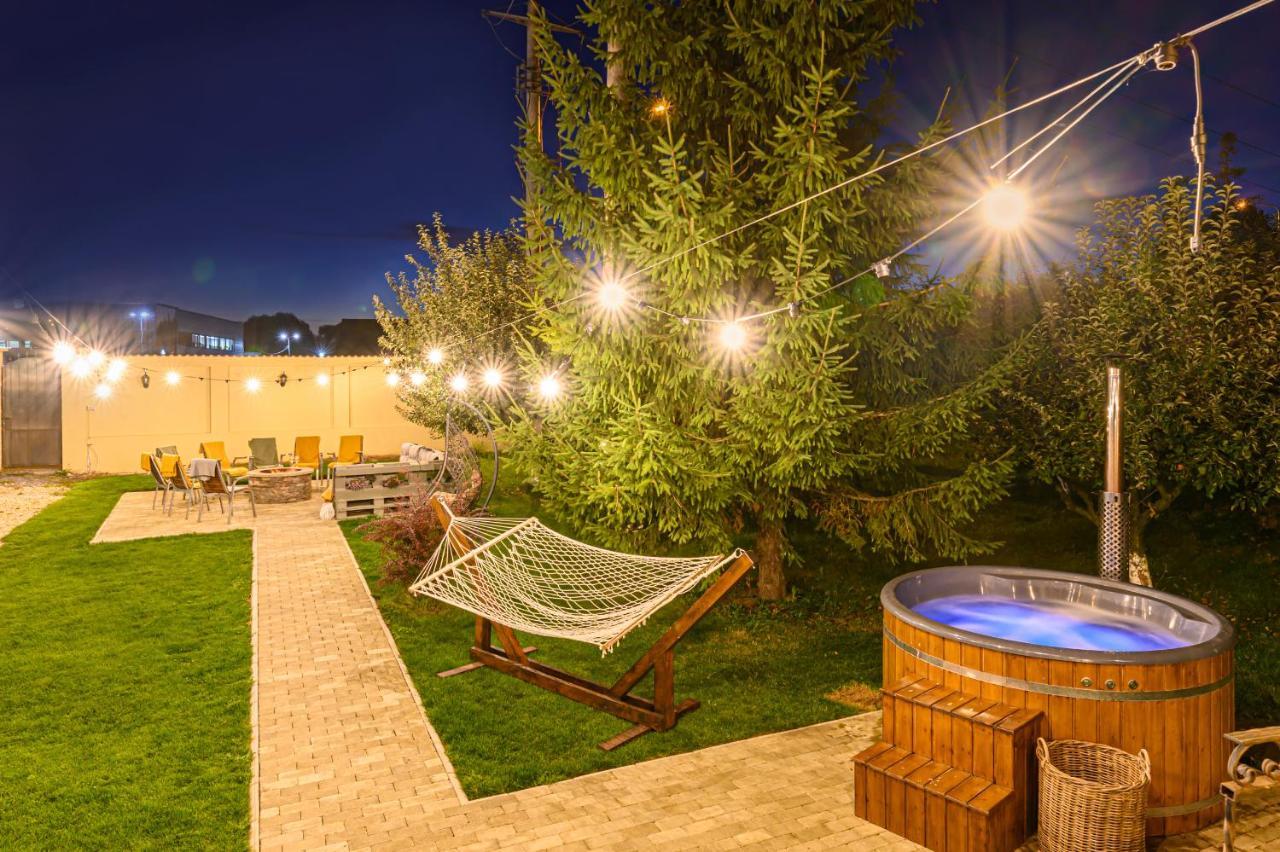Orchard Villa 브라쇼브 외부 사진