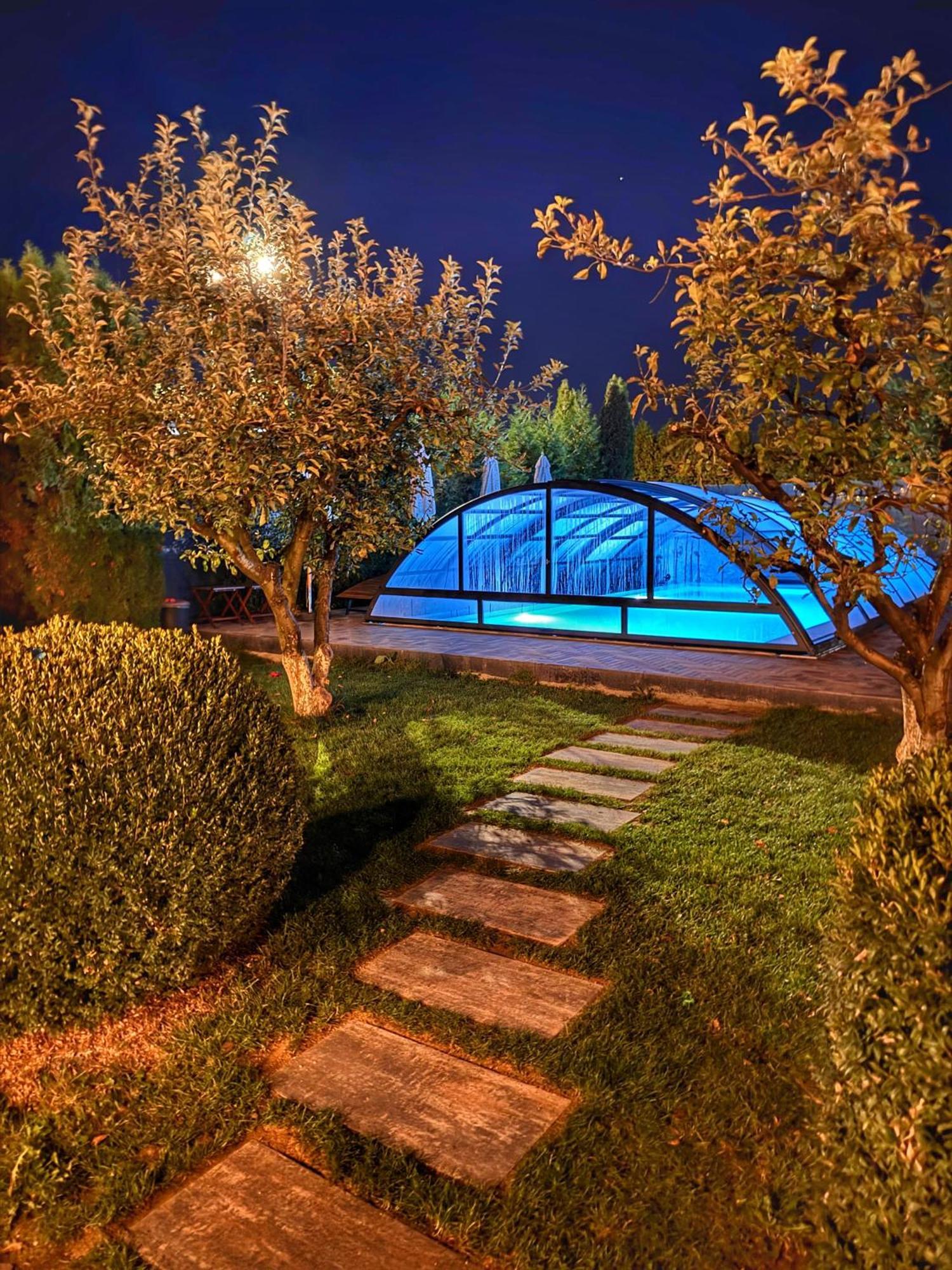 Orchard Villa 브라쇼브 외부 사진